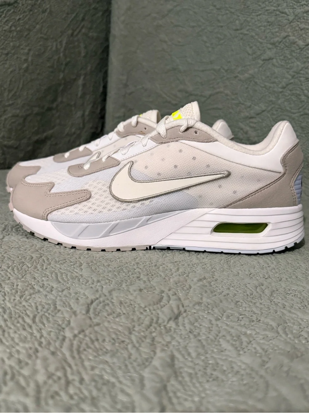 W Nike Air Max Solo Woman’s Size 8.5